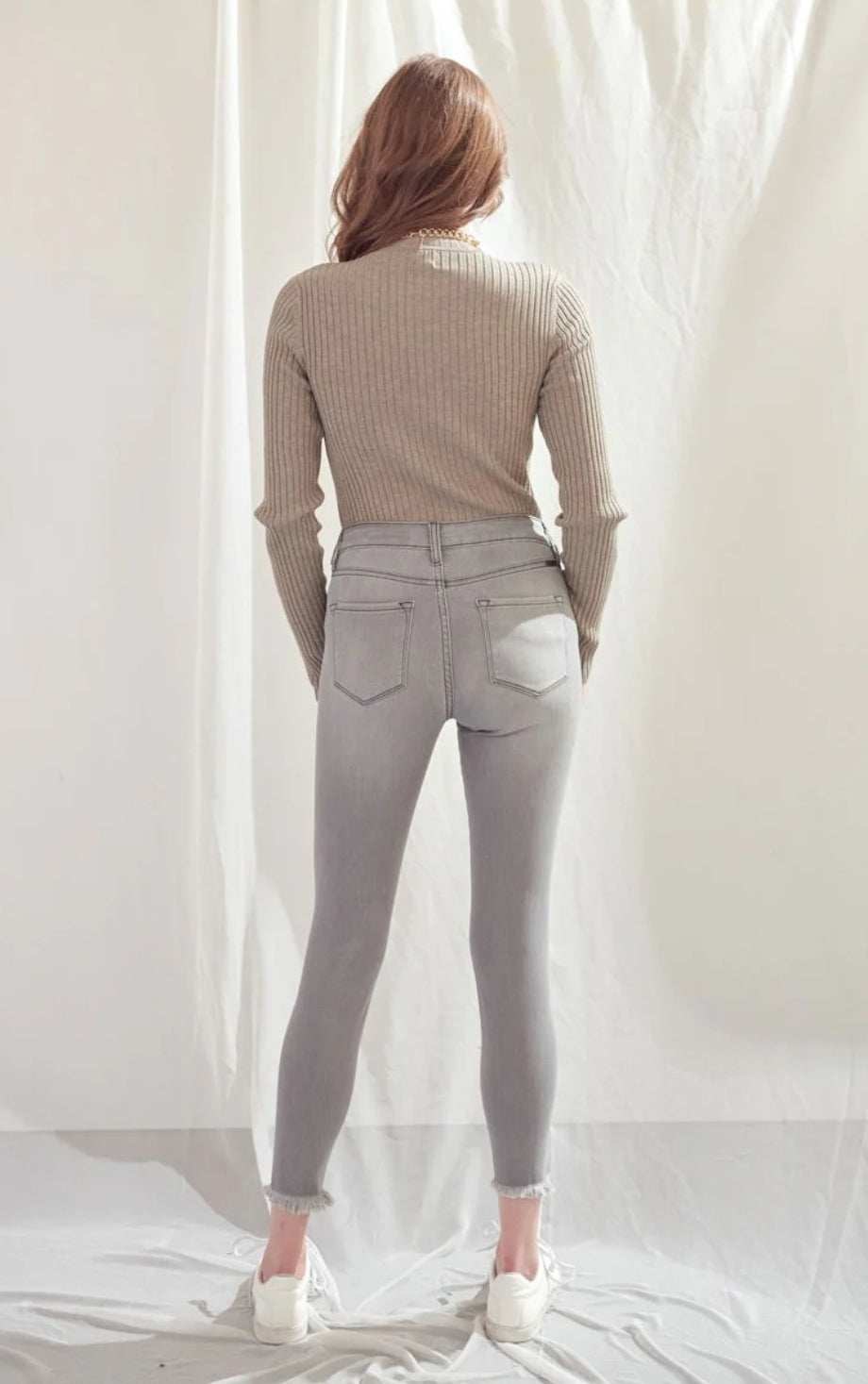 Kancan gray high rise ankle jeans