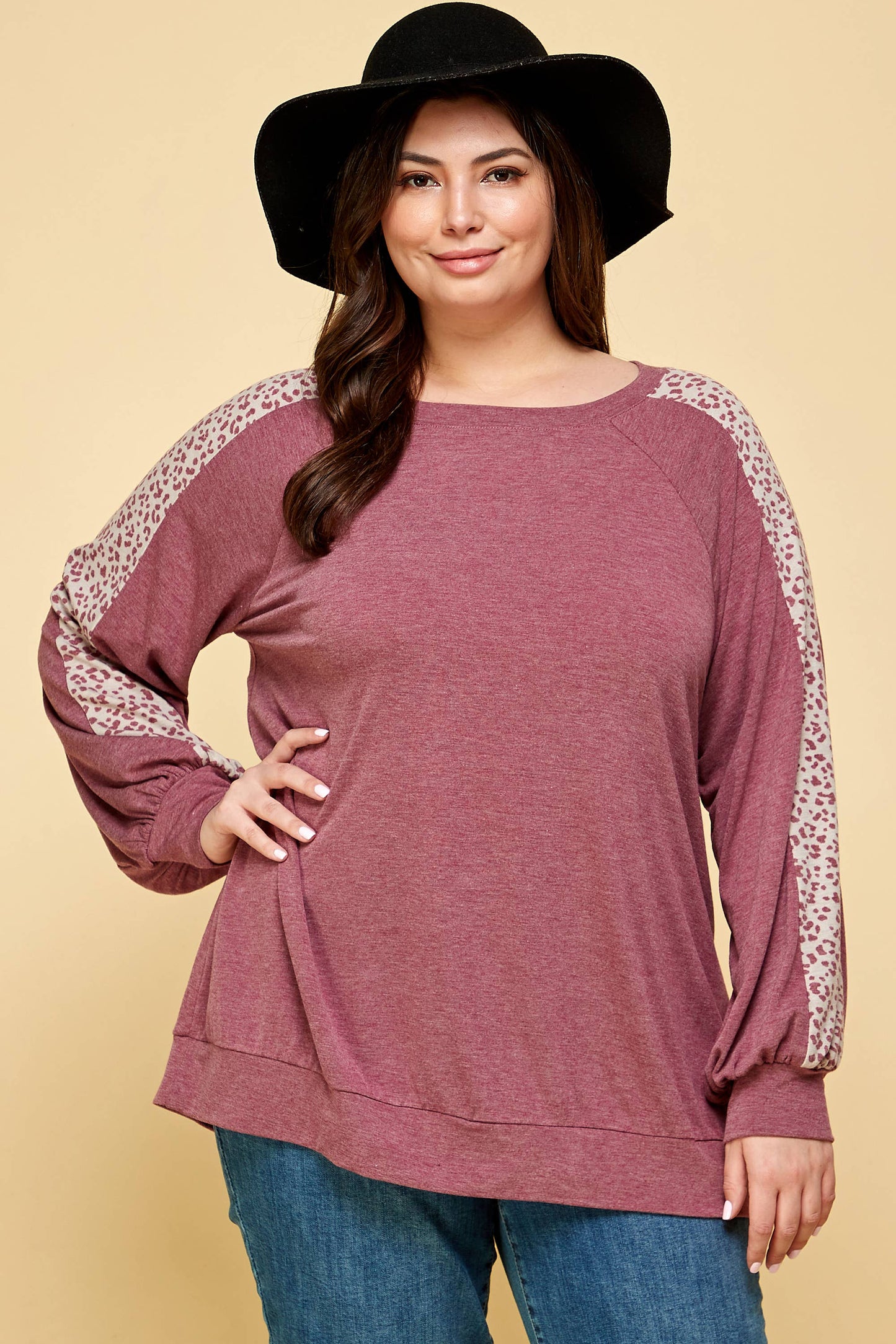 Plus Animal Printed Balloon Sleeves Top