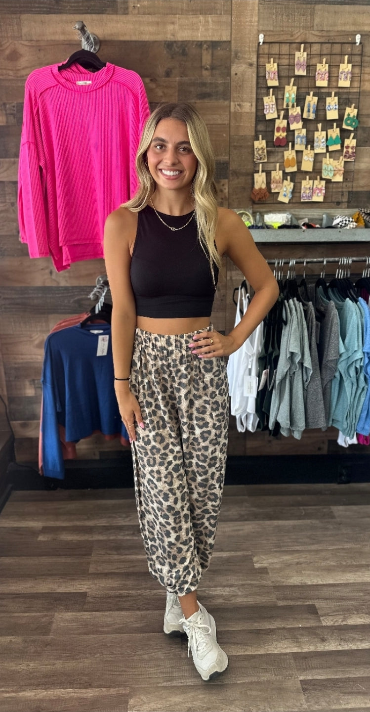Leo pants with side slit