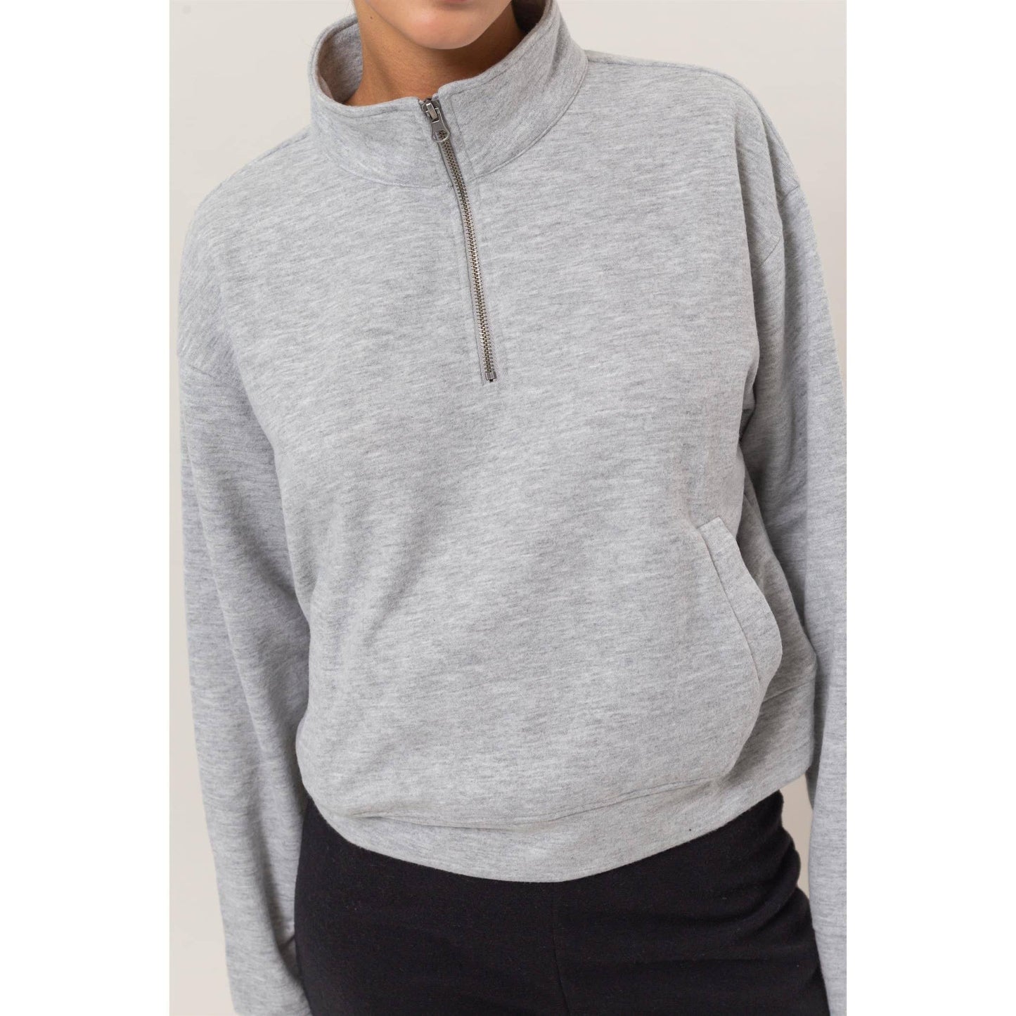 Cream Half Zip Sweatshirt With Front Pockets