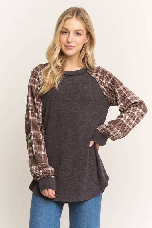 ET7689-23 SOLID URBAN RIBBED AND PLAID CONTRAST TOP