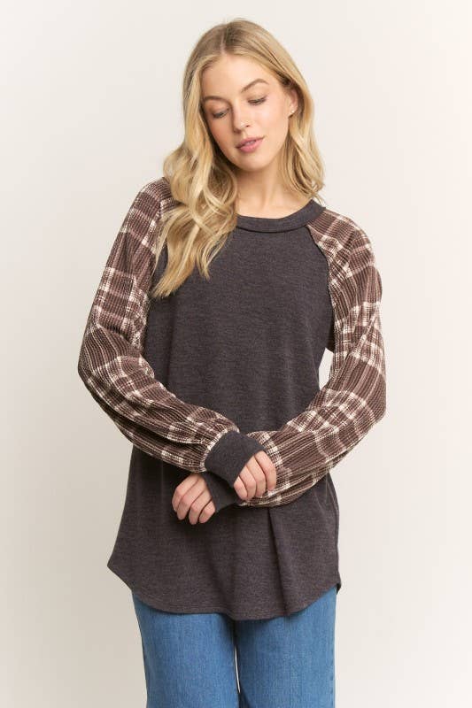 ET7689-23 SOLID URBAN RIBBED AND PLAID CONTRAST TOP