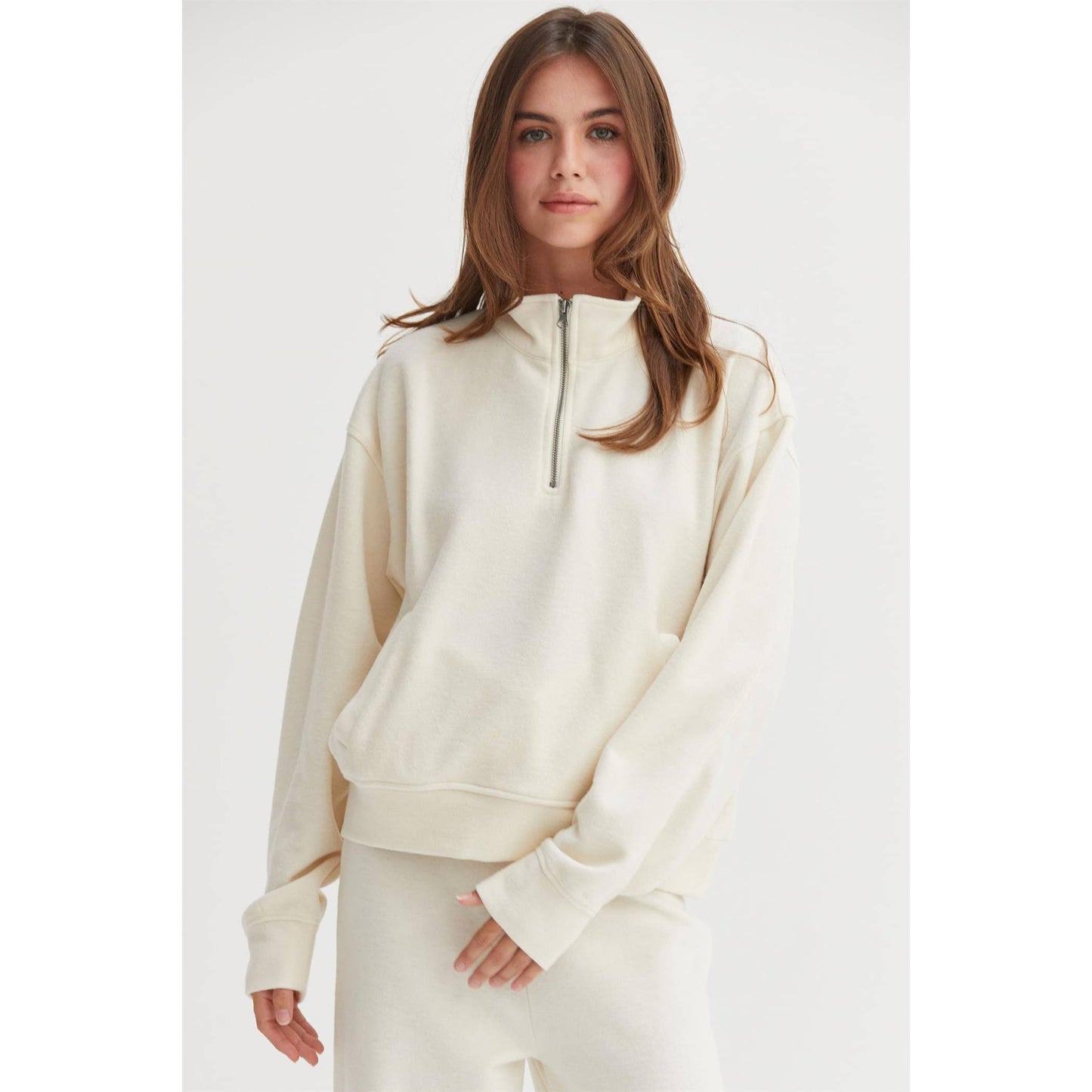 Cream Half Zip Sweatshirt With Front Pockets