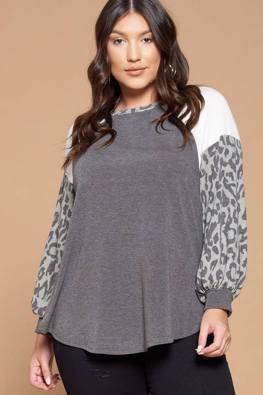 Plus red Size Animal Print Balloon Sleeves top