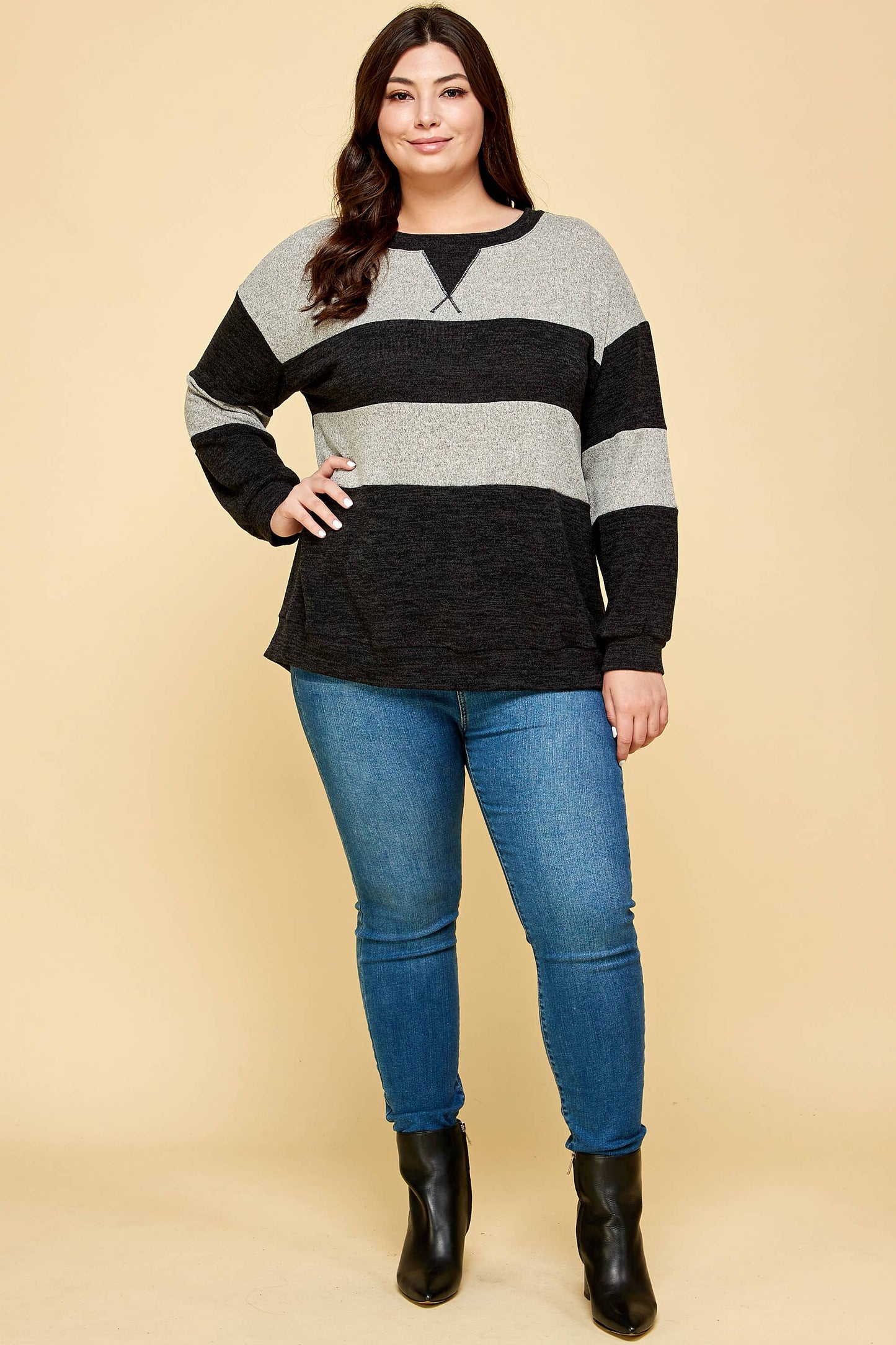 Plus Two-Tone Contrast Casual Top