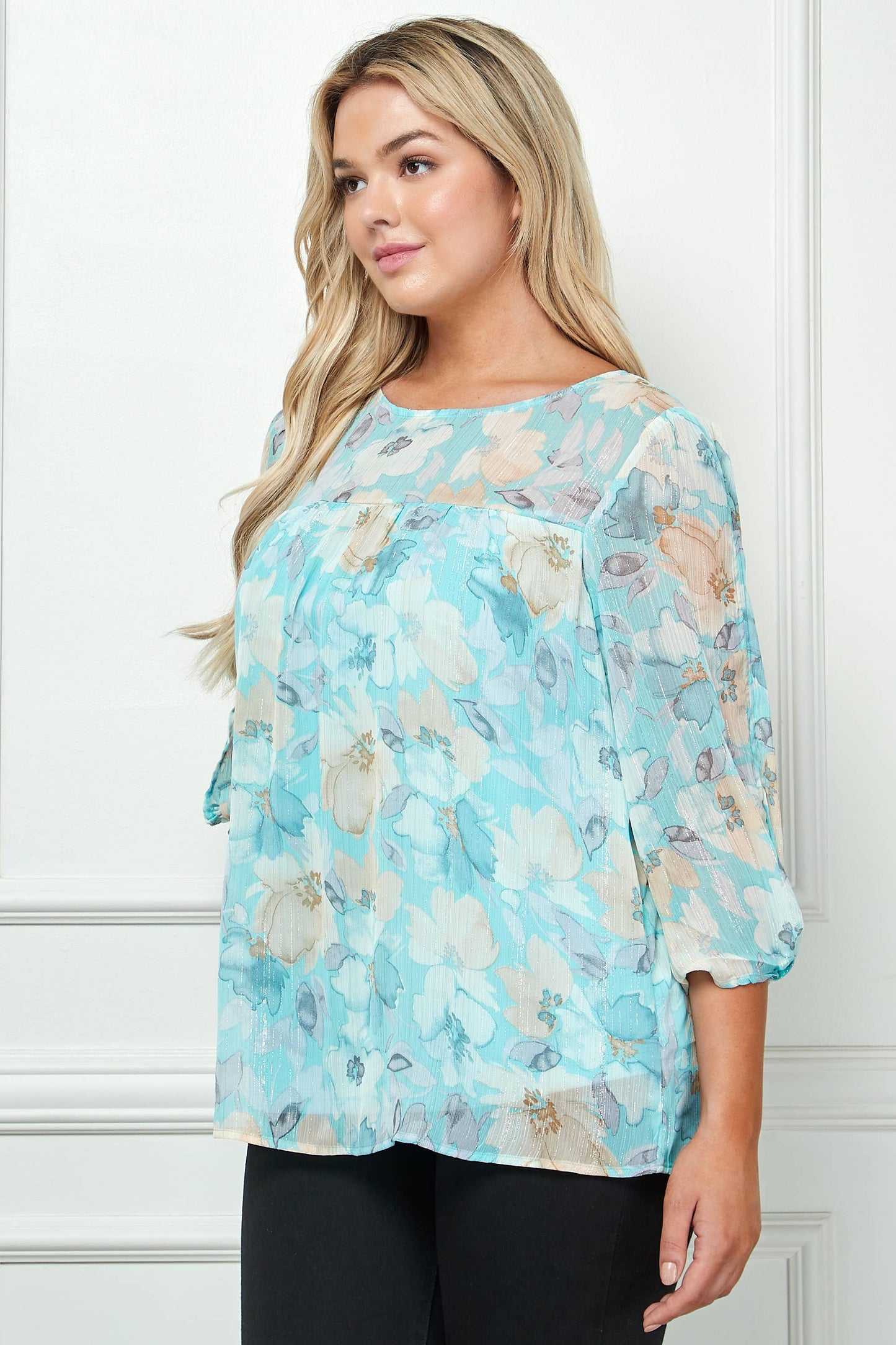 PLUS SIZE BLUE FLORAL BLOUSE