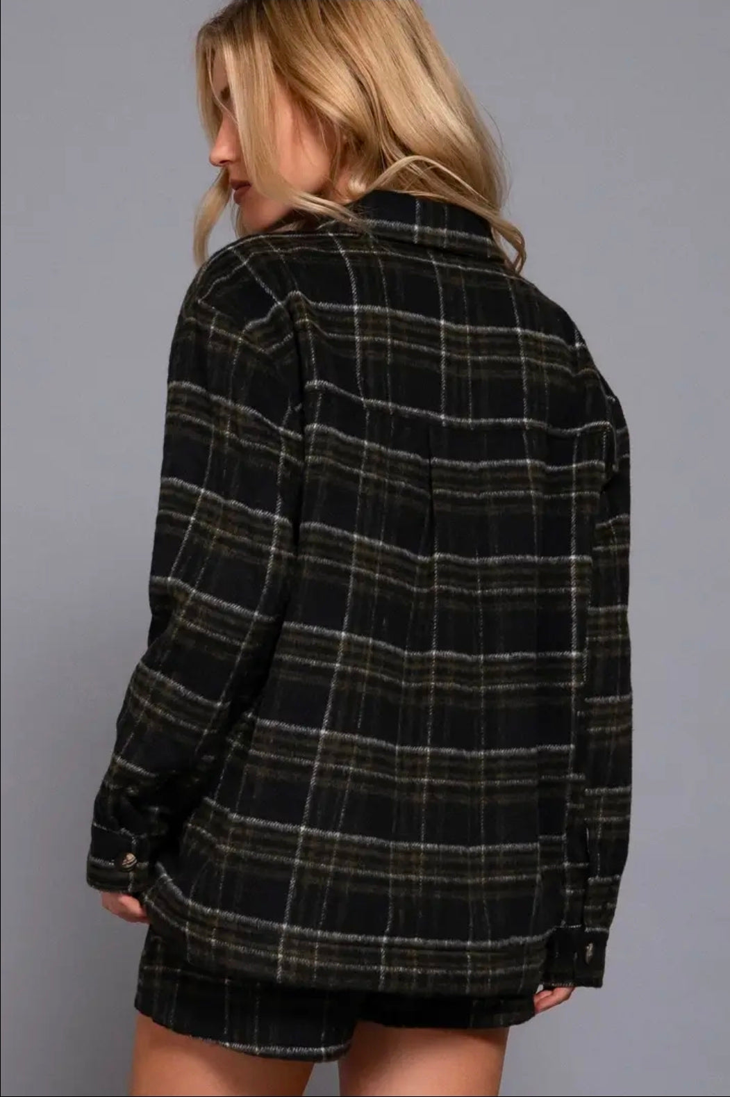 Plus black/olive fur lined shacket