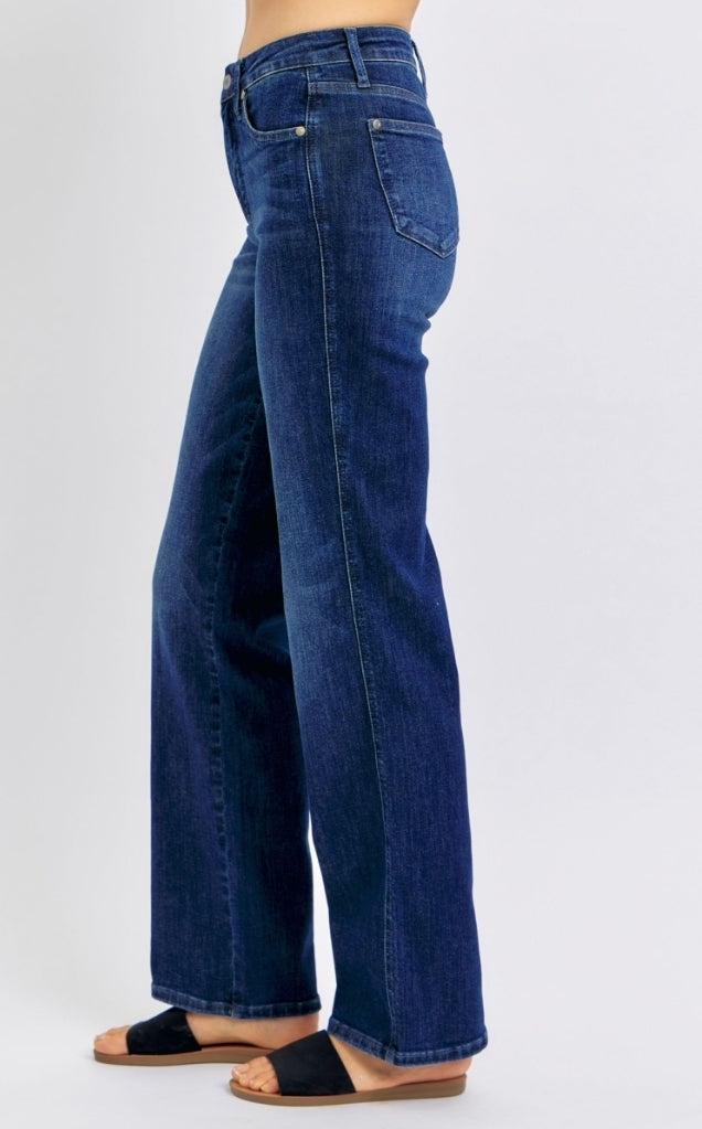 Judy Blue Mid Rise Tummy Control Jeans